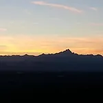 公寓 Hillview Langhe *