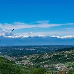 公寓 Hillview Langhe Belvedere Langhe