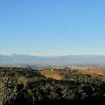 Hillview Langhe *