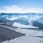 公寓 Hillview Langhe Belvedere Langhe