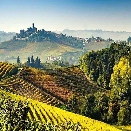 Hillview Langhe * Belvedere Langhe