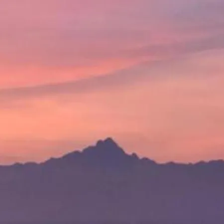 Hillview Langhe * Belvedere Langhe