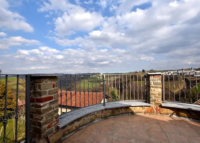 Hillview Langhe Appartement *